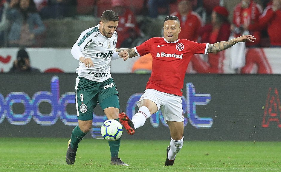 [COMENTE] Para você qual postura o Palmeiras deve adotar para as próximas partidas?