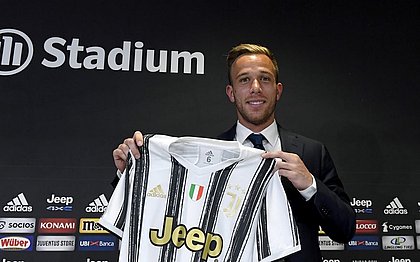 'A Juventus decidiu investir em mim e isso é um motivo de grande entusiasmo', disse Arthur