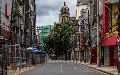Restrição de atividades não essenciais em Salvador é prorrogada até dia 22