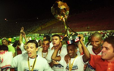Um 3x1 sobre o rival Vitória, levou o Bahia ao título de campeão em 2002.
