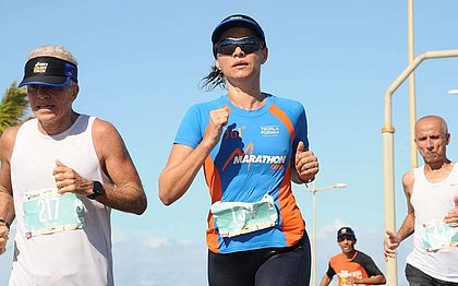 A professora Gildete Araújo vai correr os 21km na Maratona Cidade de Salvador; será a sua quinta meia maratona