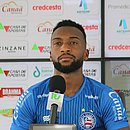 Gustavo voltou ao Bahia após ser vendido para o futebol asiático