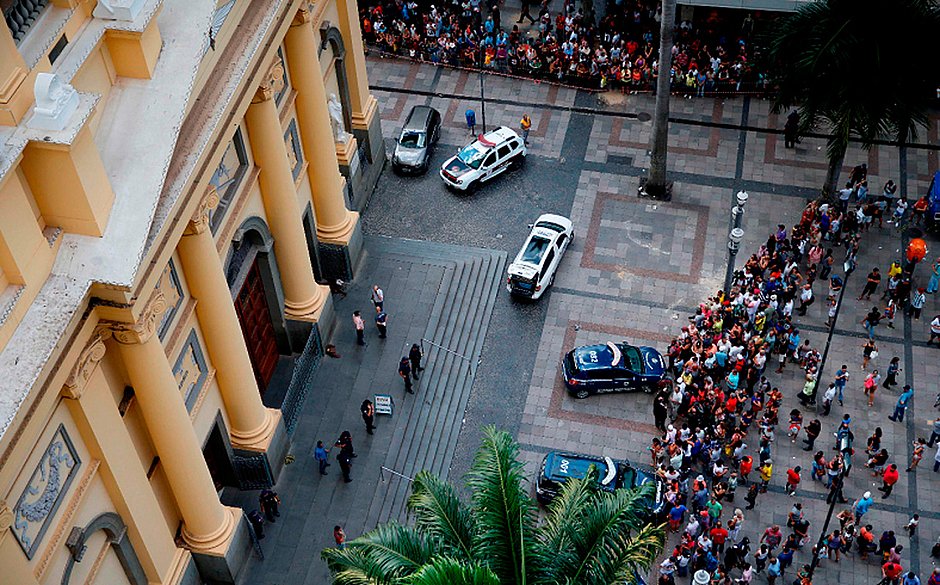 Morre quinto baleado por atirador em ataque na Catedral de Campinas Morre quinto baleado por atirador em ataque na Catedral de Campinas