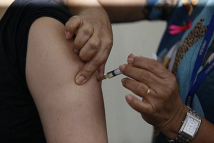 Bruno Reis anuncia vacinação de pessoas com comorbidades a partir de 30 anos