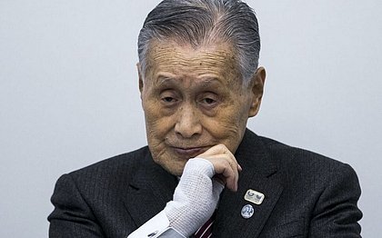 Yoshiro Mori pediu desculpas após declarações machistas