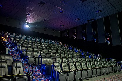 Decreto que fecha cinemas, teatros e espaços culturais é prorrogado