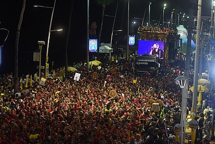 Como evitar o colapso da Barra-Ondina: atores do Carnaval sugerem alternativas