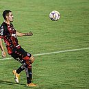 "Sabíamos que os três pontos eram importantes aqui, em casa", comemorou Thiago Lopes