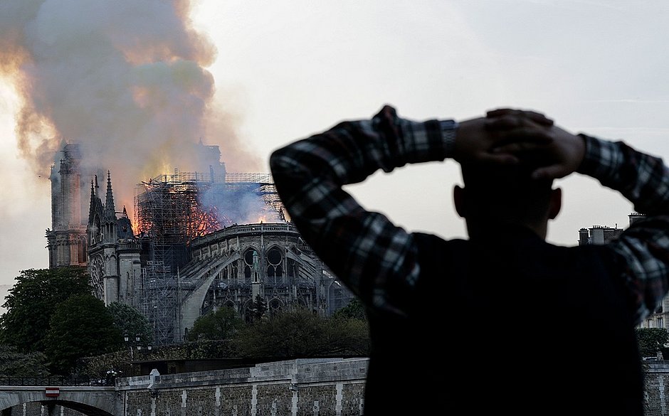 Saiba quem é a brasileira que doou R$ 88 milhões a Notre-Dame 2 Saiba quem é a brasileira que doou R$ 88 milhões a Notre-Dame 2