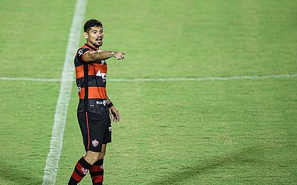 Léo Ceará passou em branco diante do Botafogo-SP, no Barradão