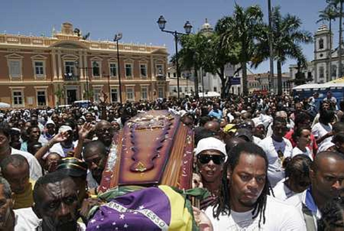 Neguinho do Samba morreu no dia 31 de outubro de 2009