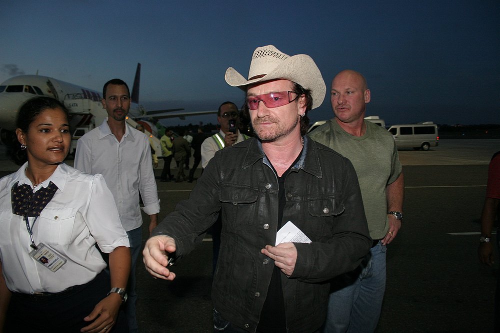 No Carnaval de 2006, o irlandês Bono veio experimentar a folia no Camarote Expresso 2222, de Gilberto Gil