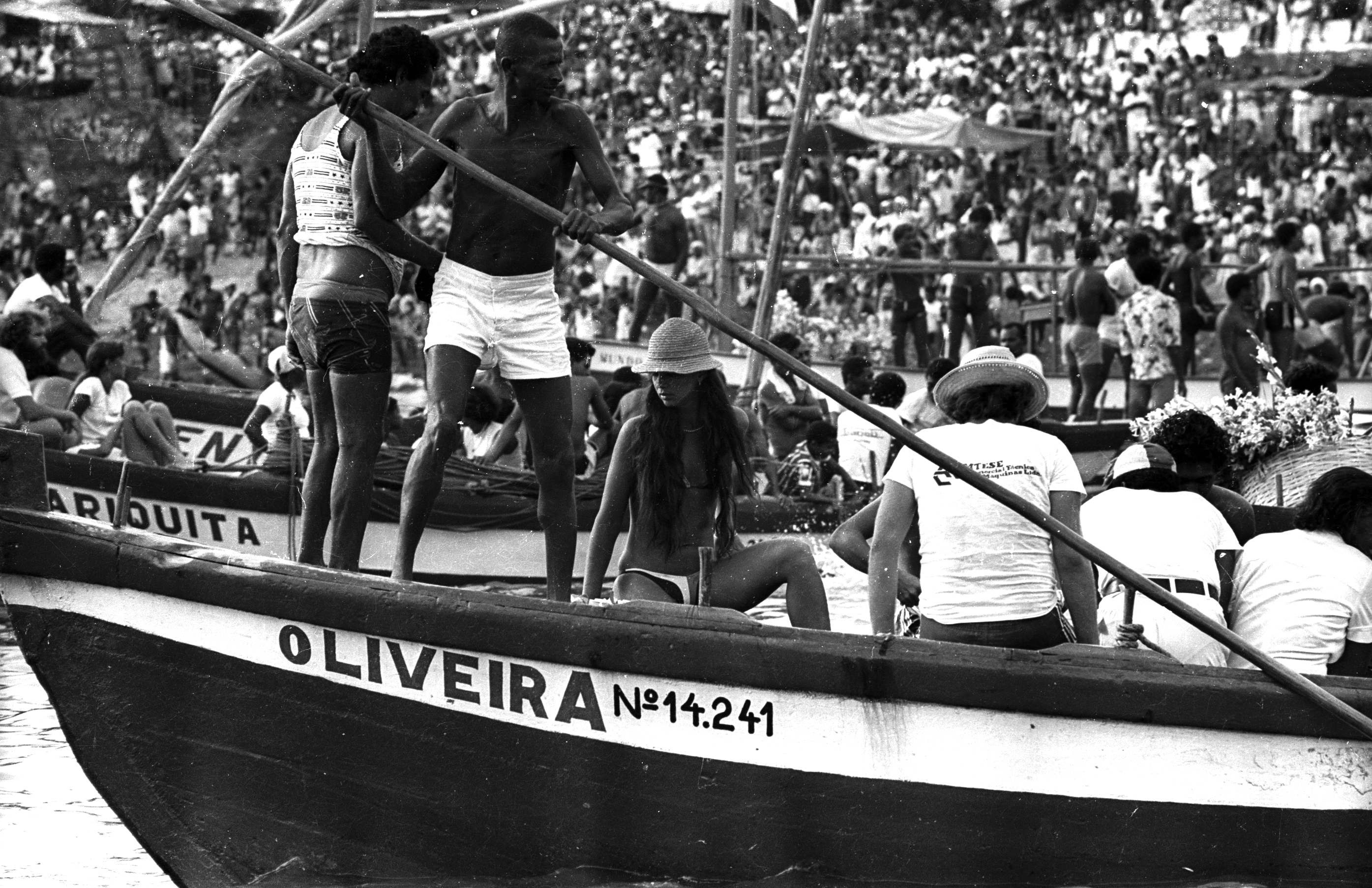 1982