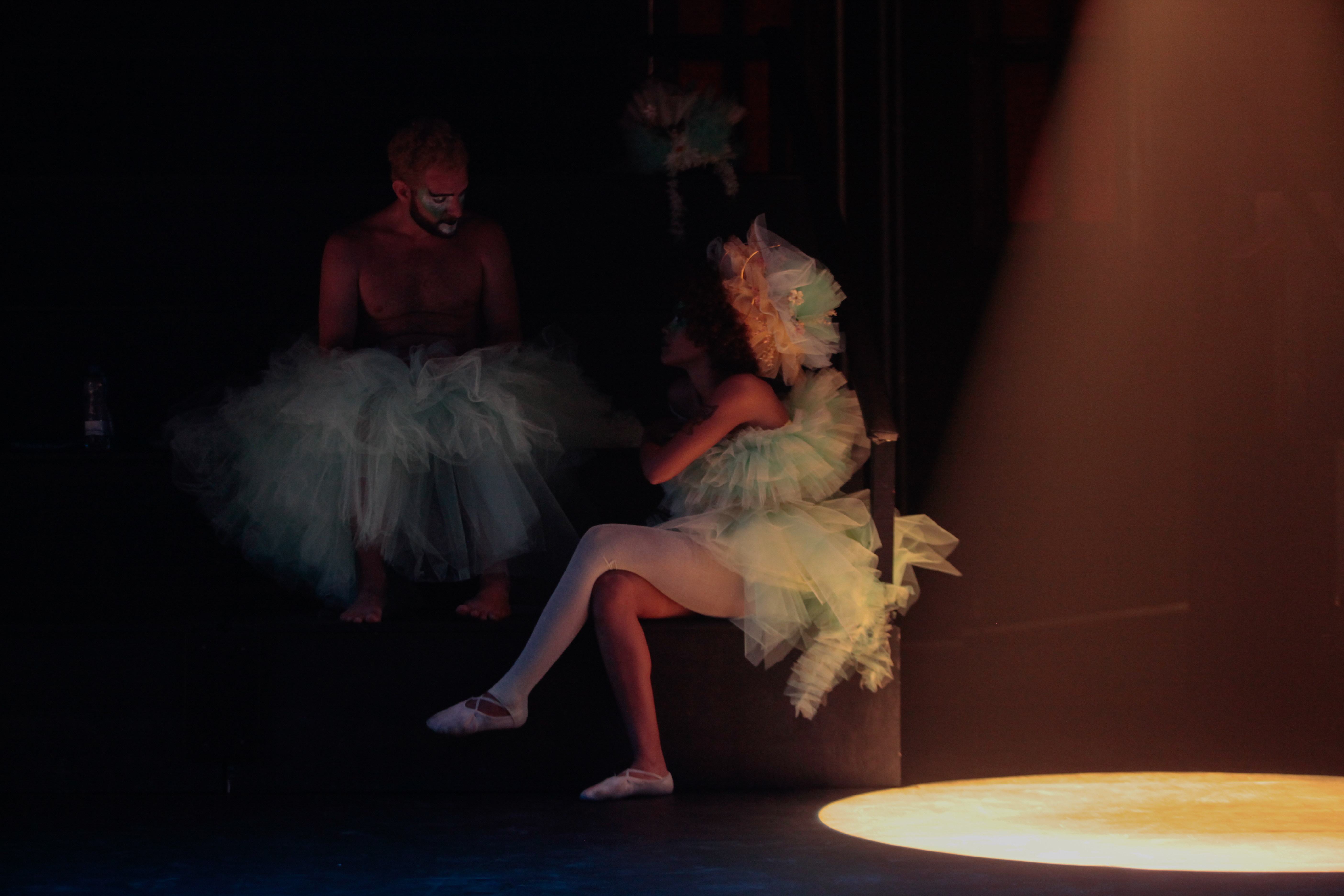 Saudade do teatro, das conversas na coxia.