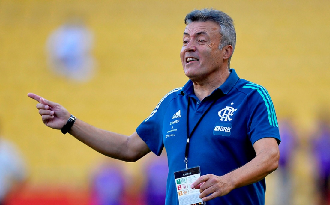 Técnico do Flamengo, Domènec Torrent testou positivo para coronavírus